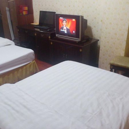Guanghui Hotel Guangzhou Bagian luar foto
